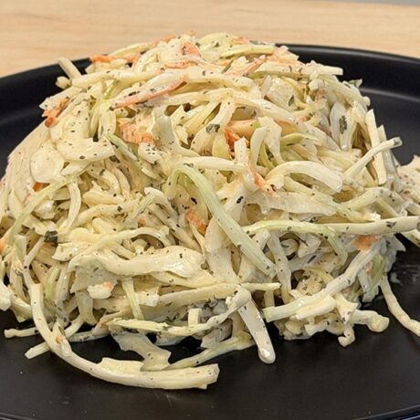 Salade de chou crémeuse (menu traiteur)