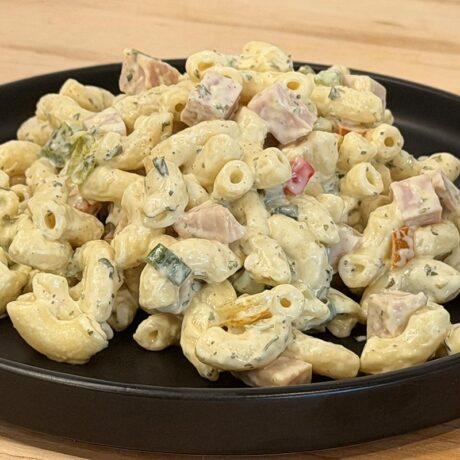 Salade de macaroni au jambon (la meilleure)
