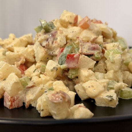 Salade de pommes de terre all dressed (menu traiteur)