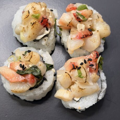 Maki pétoncles fraises & basilic